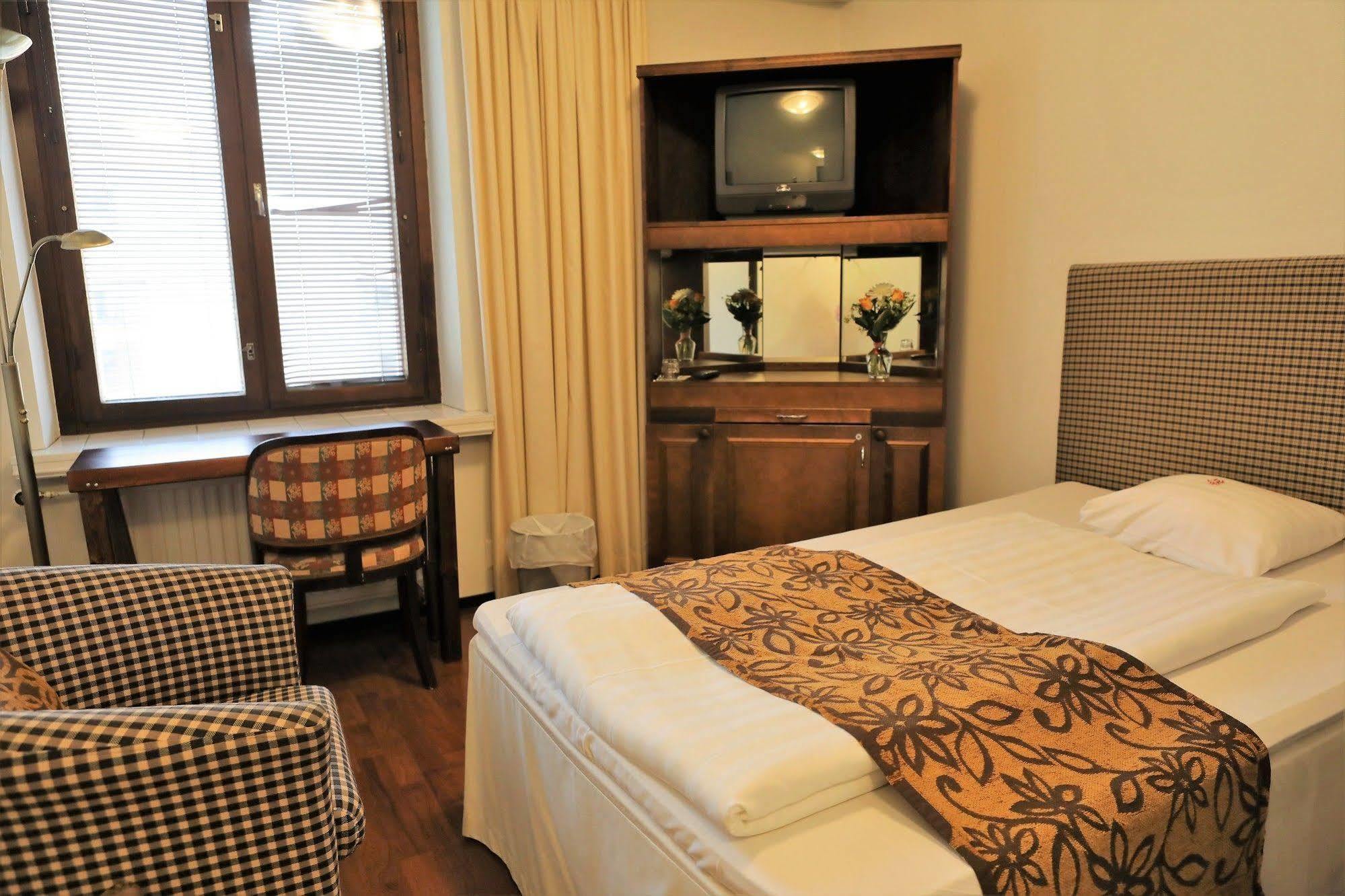 Hotel Seurahuone ค็อคโคลา ภายนอก รูปภาพ
