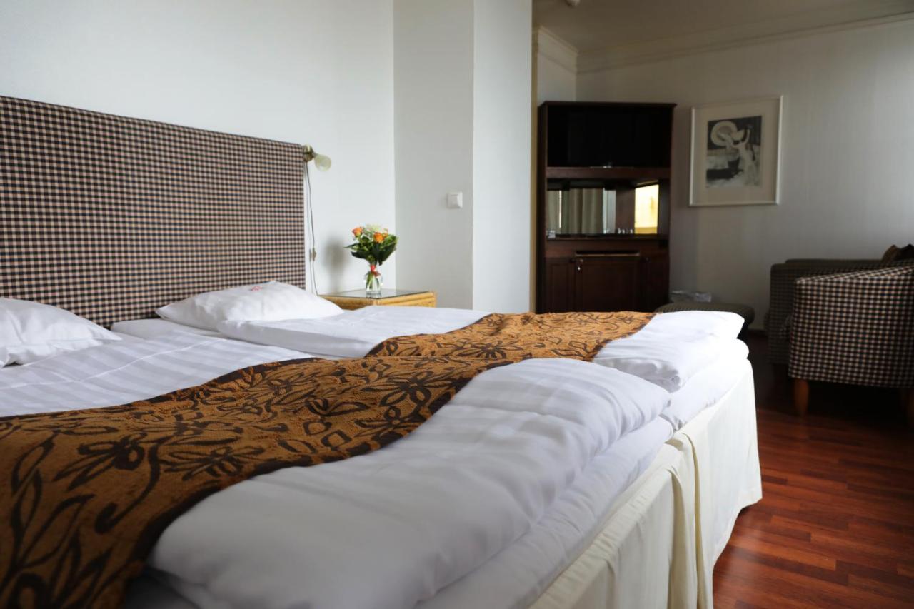 Hotel Seurahuone ค็อคโคลา ภายนอก รูปภาพ